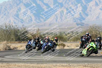 media/Dec-07-2025-CVMA (Sun) [[3e7d2de5dc]]/Race 16-Formula Middleweight/